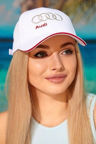 Літня жіноча кепка бейсболка з логотипом &laquo;Audi&raquo; &mdash; 1329 білий 1329 фото