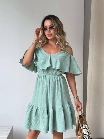 Мятное женское платье из муслина с открытыми плечами и воланом 350 im 350 фото