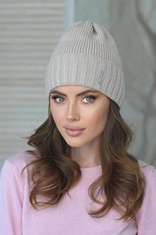Жіноча бежева в'язана шапка Венді 494-010 494-010 фото