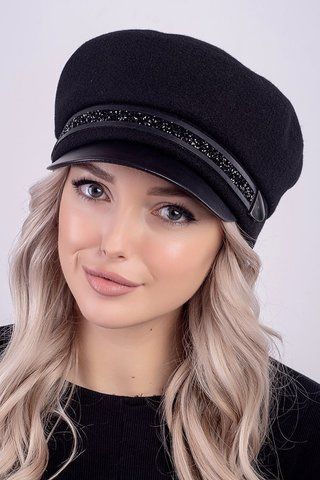 Чорна демісезонна кепі Ніка блиск зі шкіряним козирком 9803 9803 фото