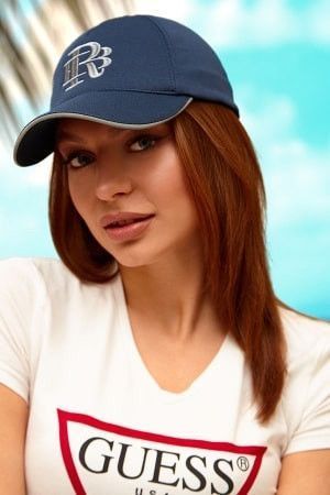 ЛЕГКА ЕЛАСТІЧНА БЕЙСБОЛКА З ЛОГОТИПОМ &mdash; 1370 бордовий 1506935851 фото