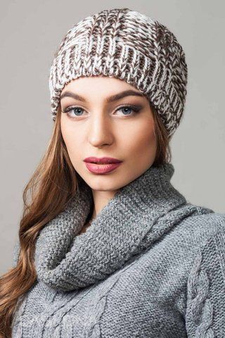 ЖІНОЧНА В'ЯЗНА ШАПКА З МЕЛОНЖЕВОЇ ПРЯЖИ "CAMILA" &mdash; 45603 коричневий/молоко 908422925 фото